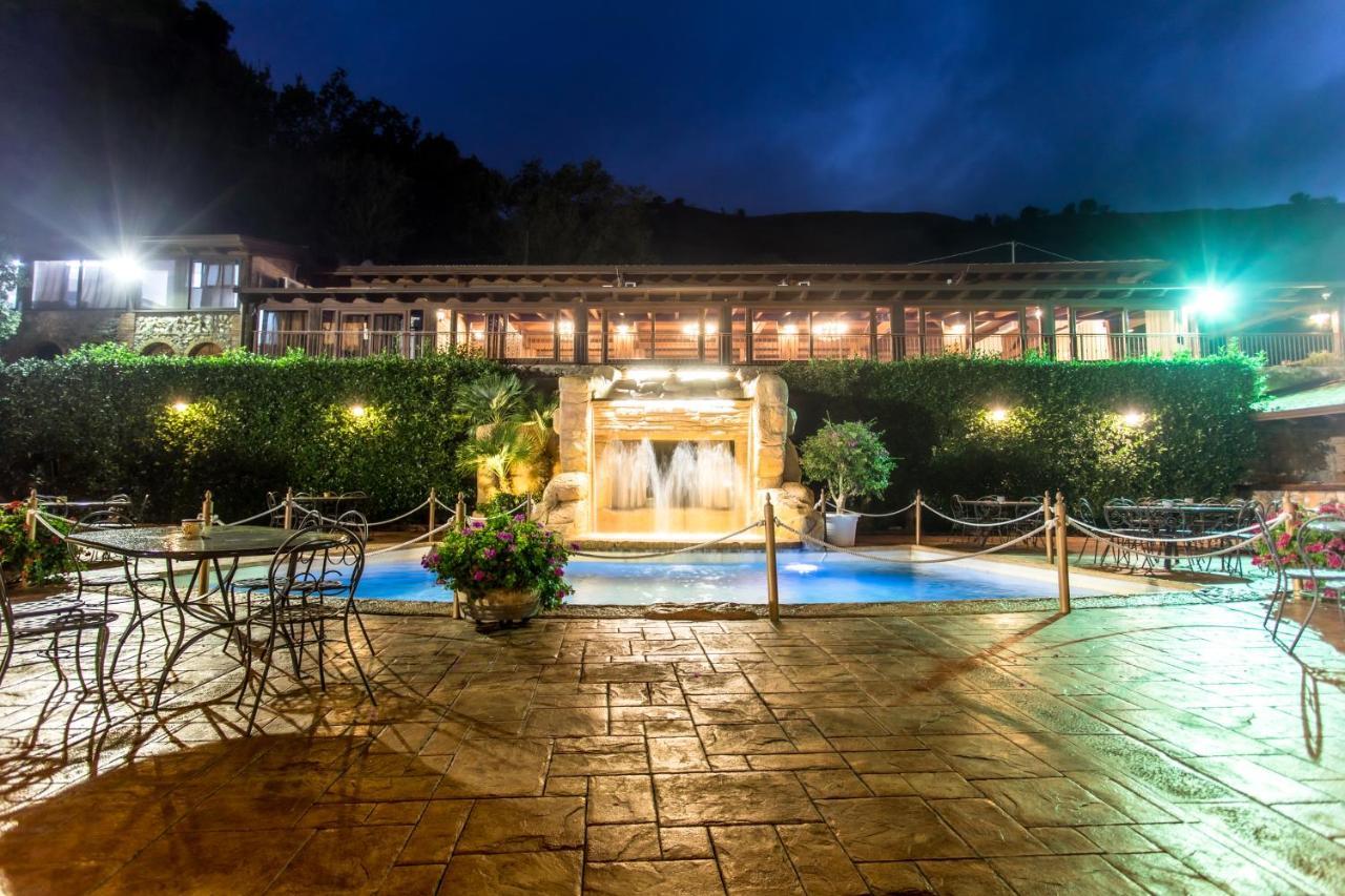 B & B Le Casette Sull'Albero Di Villa Alba 墨西拿 外观 照片